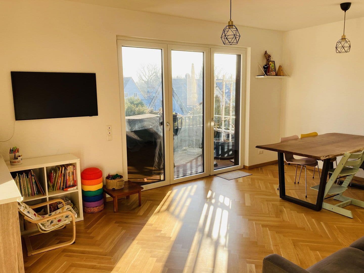 Predaj bytu 5-izbový 104 m², Berlin, Berlín Predaj bytu 5-izbový 104 m², Berlin, Berlín