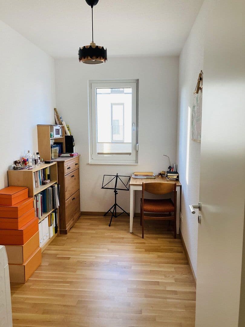 Predaj bytu 5-izbový 104 m², Berlin, Berlín Predaj bytu 5-izbový 104 m², Berlin, Berlín