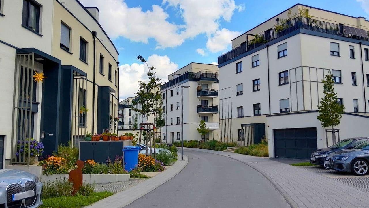 Predaj bytu 5-izbový 104 m², Berlin, Berlín Predaj bytu 5-izbový 104 m², Berlin, Berlín