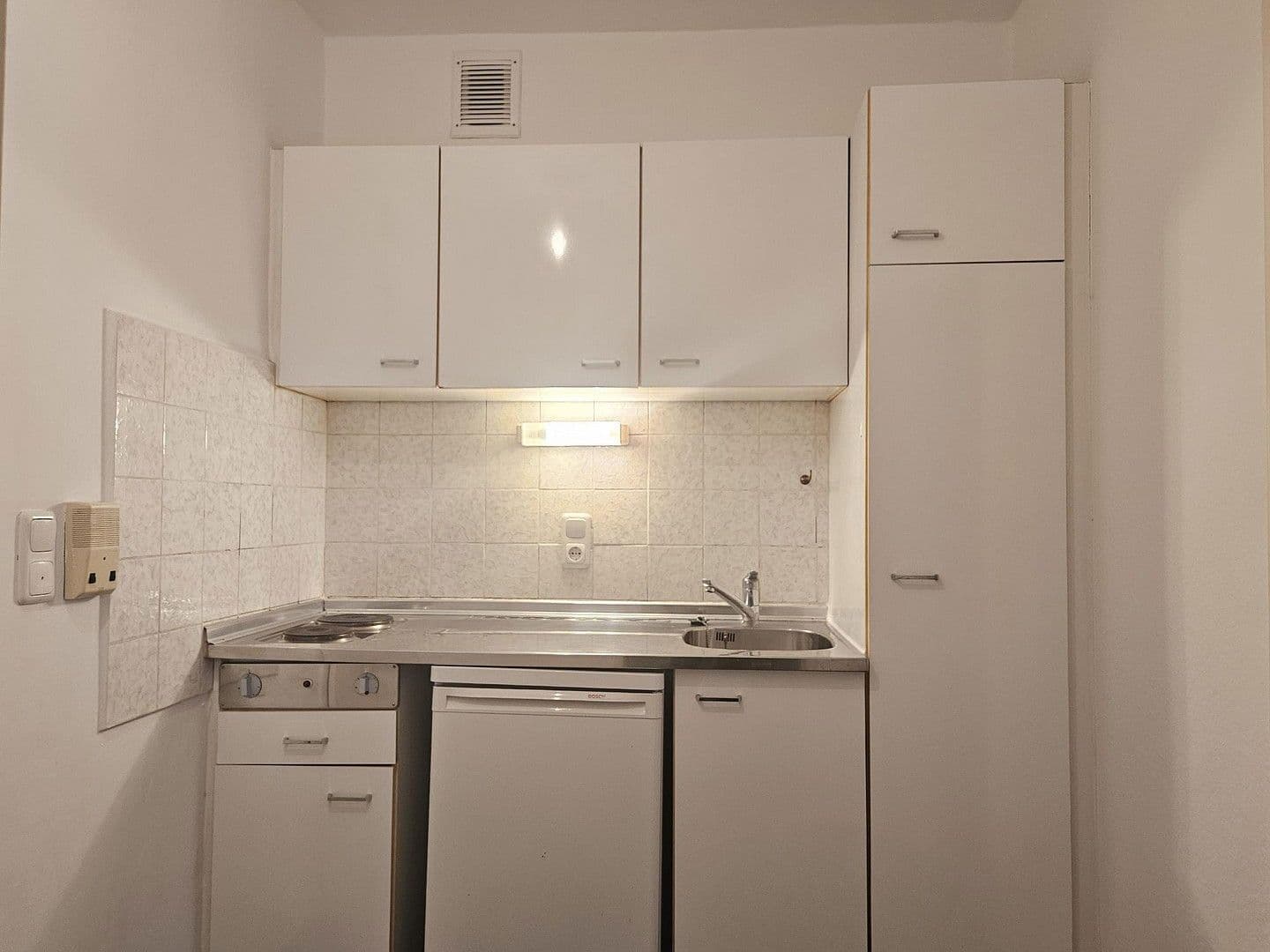 Prenájom bytu 1-izbový 26 m², Luisenstraße 60a, München, Bavorsko Prenájom bytu 1-izbový 26 m², Luisenstraße 60a, München, Bavorsko