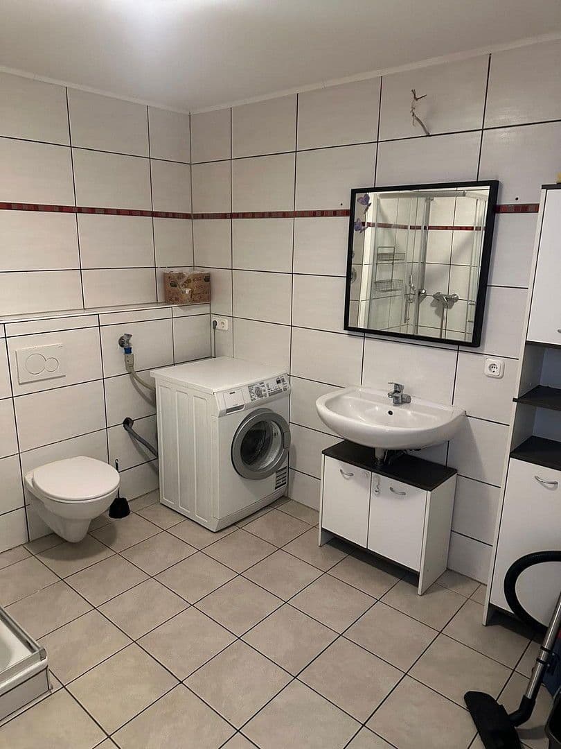 Prenájom bytu 3-izbový 85 m², Klappergasse 4, Rosbach v. d. Höhe, Hesensko Prenájom bytu 3-izbový 85 m², Klappergasse 4, Rosbach v. d. Höhe, Hesensko