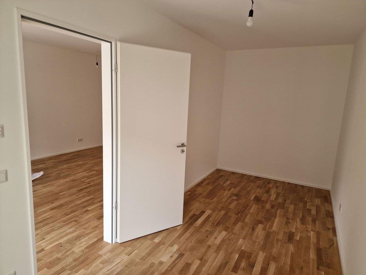 Prenájom bytu 2-izbový 73 m², Reeseallee 27, Augsburg, Bavorsko Prenájom bytu 2-izbový 73 m², Reeseallee 27, Augsburg, Bavorsko