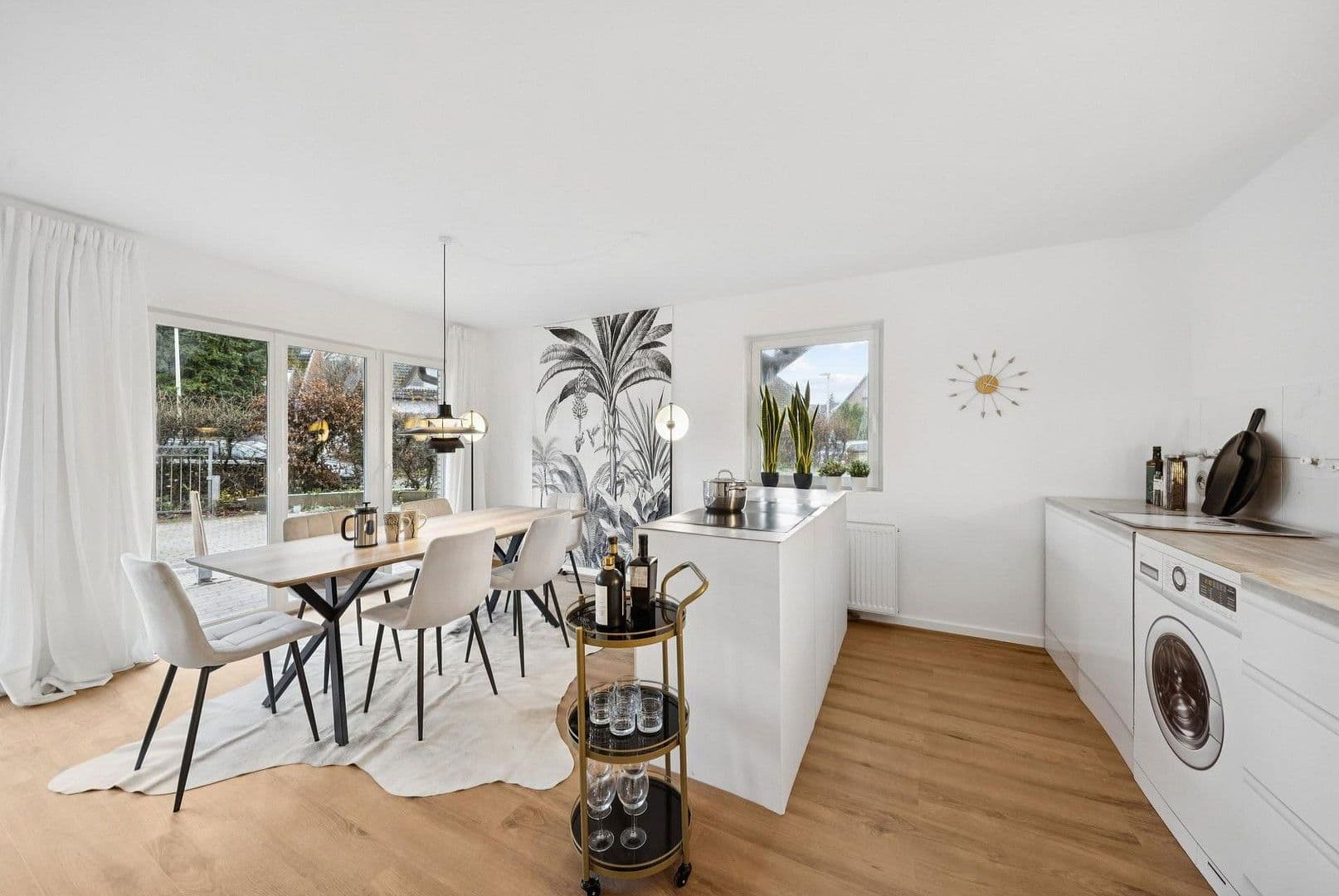 Predaj domu 204 m², pozemek 375 m², Pinneberg, Šlezvicko-Holštajnsko Predaj domu 204 m², pozemek 375 m², Pinneberg, Šlezvicko-Holštajnsko