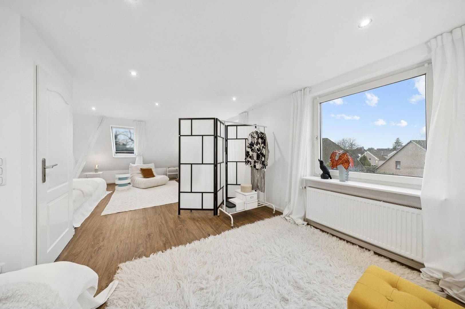 Predaj domu 204 m², pozemek 375 m², Pinneberg, Šlezvicko-Holštajnsko Predaj domu 204 m², pozemek 375 m², Pinneberg, Šlezvicko-Holštajnsko