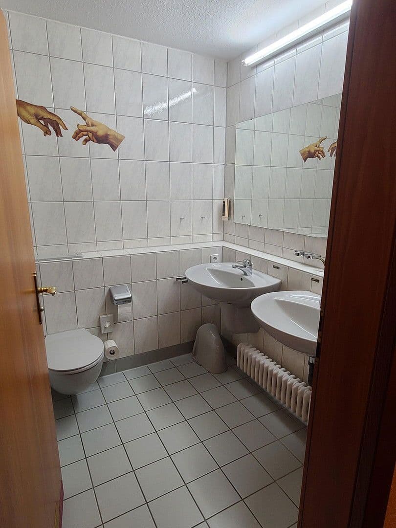 Prenájom bytu 1-izbový 30 m², Hölderlinstraße 1, Bad Liebenzell, Bádensko-Wurttembersko Prenájom bytu 1-izbový 30 m², Hölderlinstraße 1, Bad Liebenzell, Bádensko-Wurttembersko