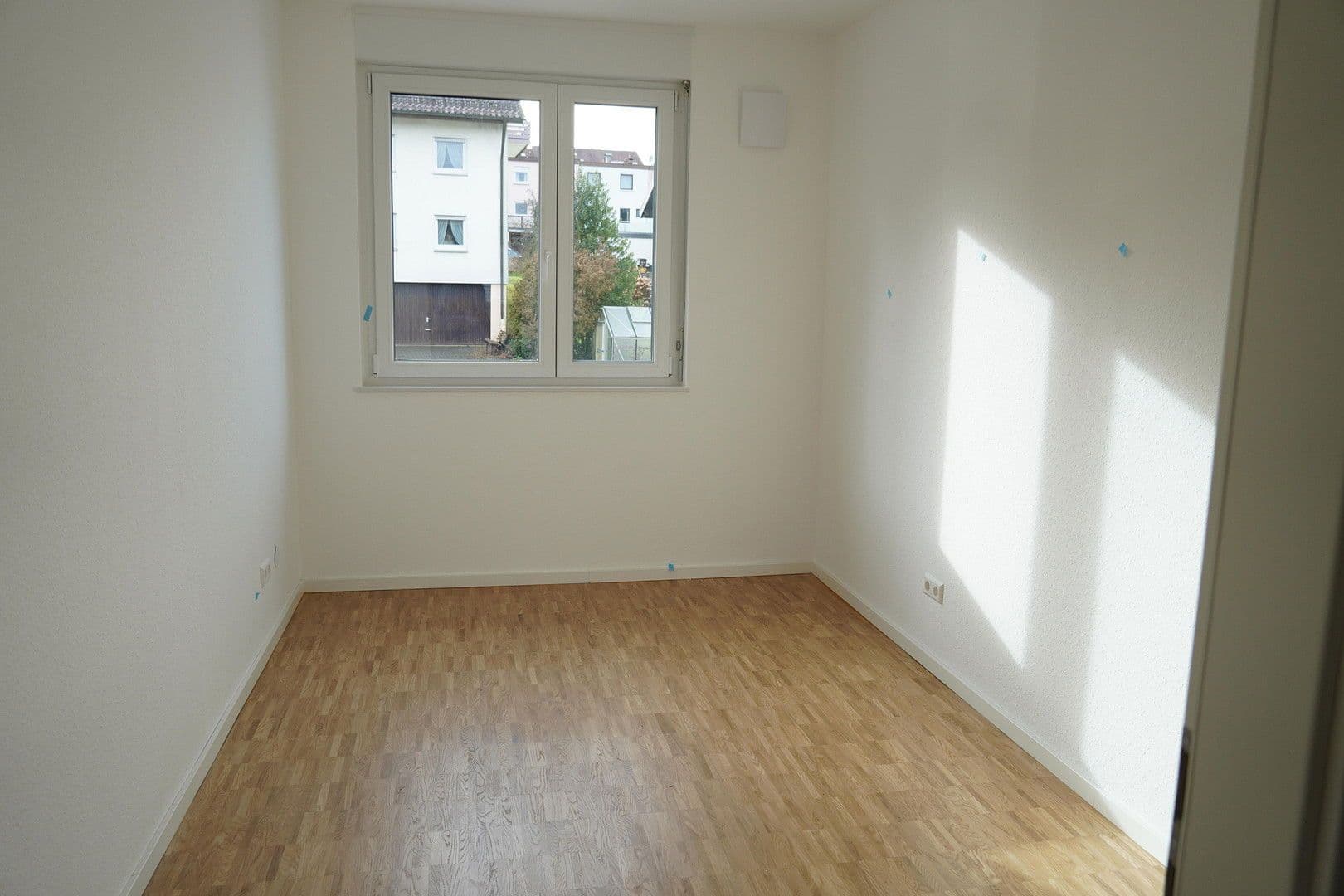 Prenájom bytu 4-izbový 105 m², Hölderlinstraße 26d, Pforzheim, Bádensko-Wurttembersko Prenájom bytu 4-izbový 105 m², Hölderlinstraße 26d, Pforzheim, Bádensko-Wurttembersko