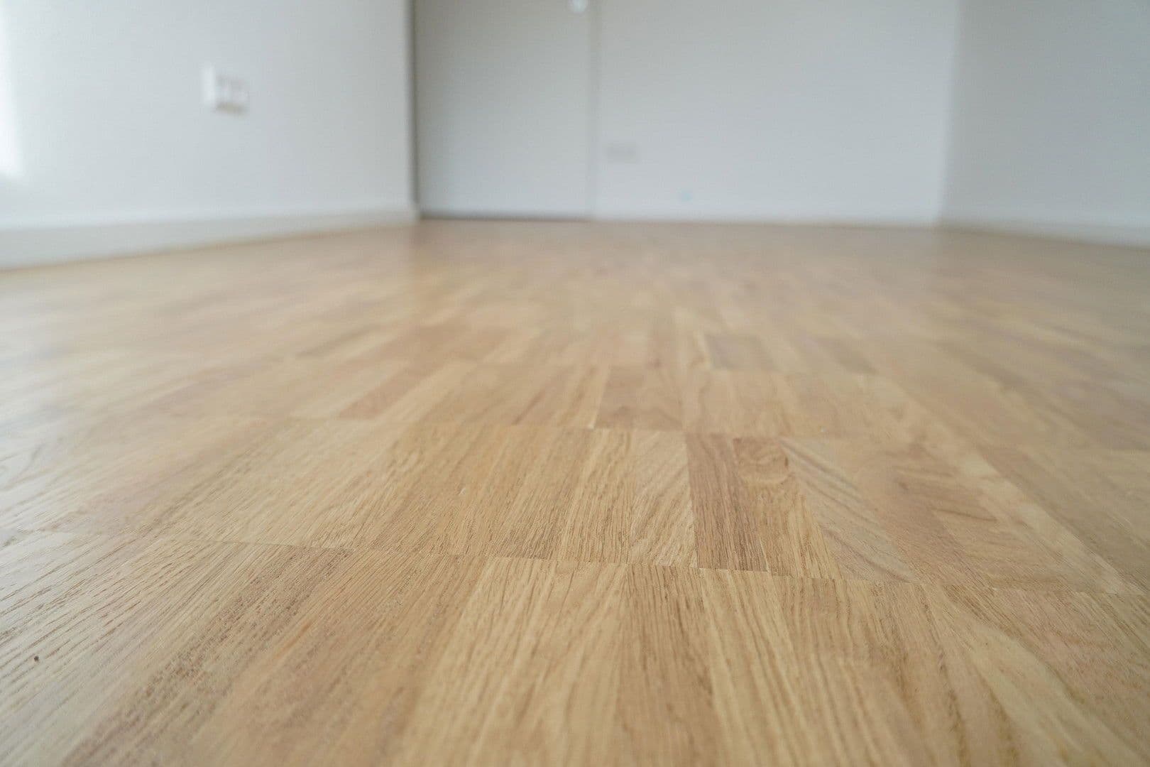 Prenájom bytu 4-izbový 105 m², Hölderlinstraße 26d, Pforzheim, Bádensko-Wurttembersko Prenájom bytu 4-izbový 105 m², Hölderlinstraße 26d, Pforzheim, Bádensko-Wurttembersko