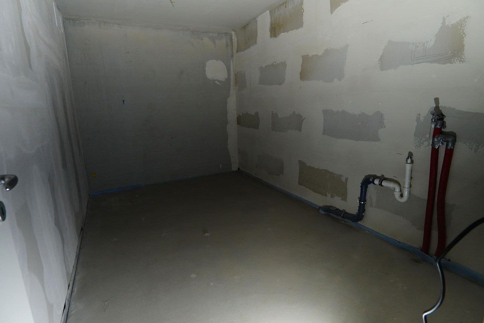 Prenájom bytu 4-izbový 105 m², Hölderlinstraße 26d, Pforzheim, Bádensko-Wurttembersko Prenájom bytu 4-izbový 105 m², Hölderlinstraße 26d, Pforzheim, Bádensko-Wurttembersko