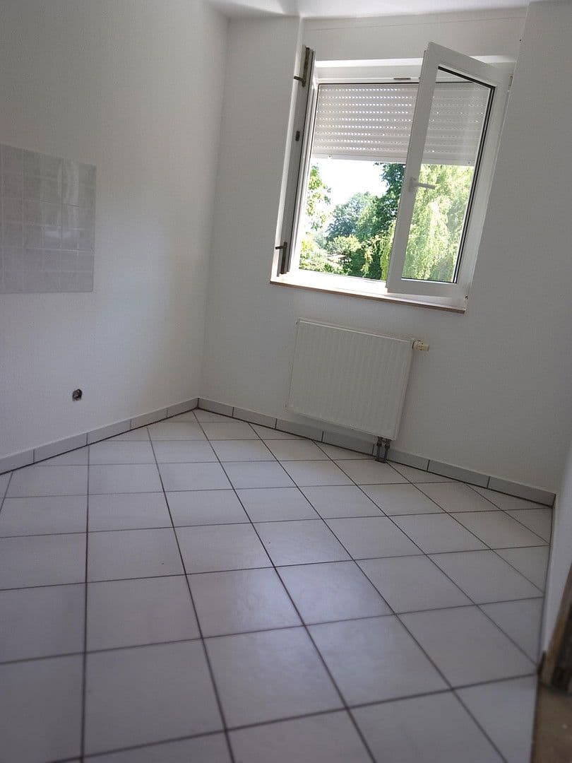 Prenájom bytu 2-izbový 66 m², Leipzig, Sasko Prenájom bytu 2-izbový 66 m², Leipzig, Sasko