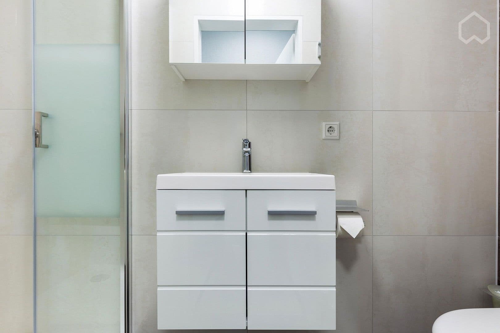 Prenájom bytu 1-izbový 16 m², Kronenstr. 16, Meersburg, Bádensko-Wurttembersko Prenájom bytu 1-izbový 16 m², Kronenstr. 16, Meersburg, Bádensko-Wurttembersko