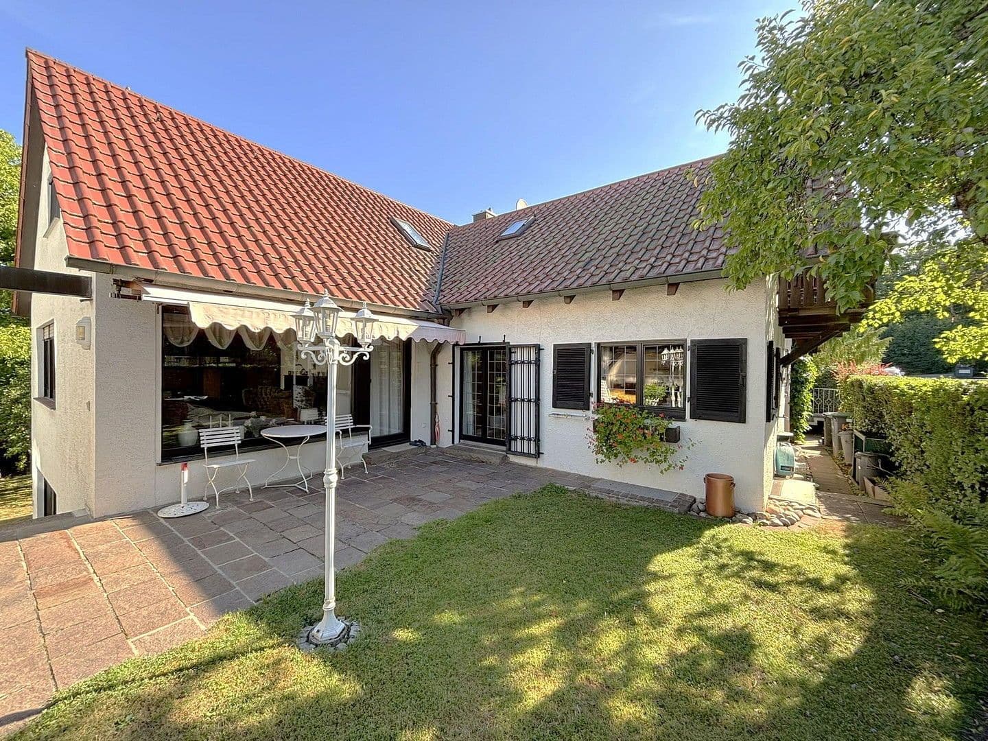 Predaj domu 197 m², pozemek 705 m², Böblingen, Bádensko-Wurttembersko Predaj domu 197 m², pozemek 705 m², Böblingen, Bádensko-Wurttembersko