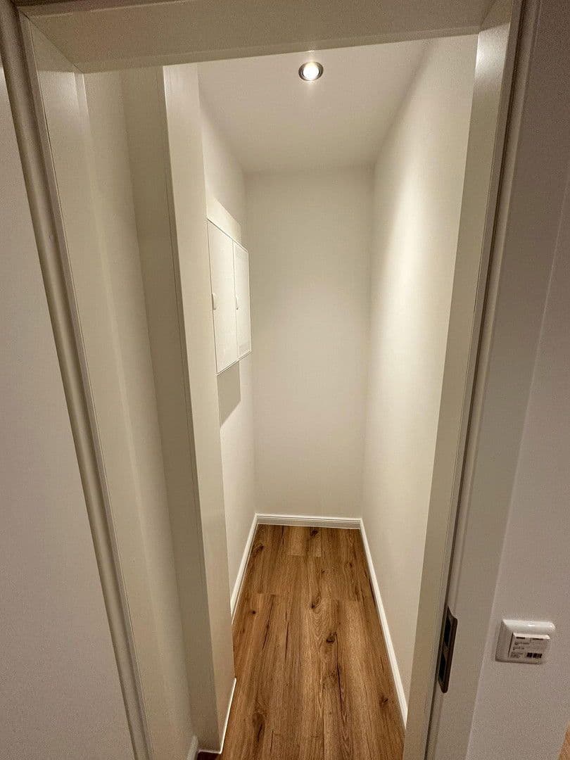 Prenájom bytu 2-izbový 60 m², Hamburg, Hamburg Prenájom bytu 2-izbový 60 m², Hamburg, Hamburg