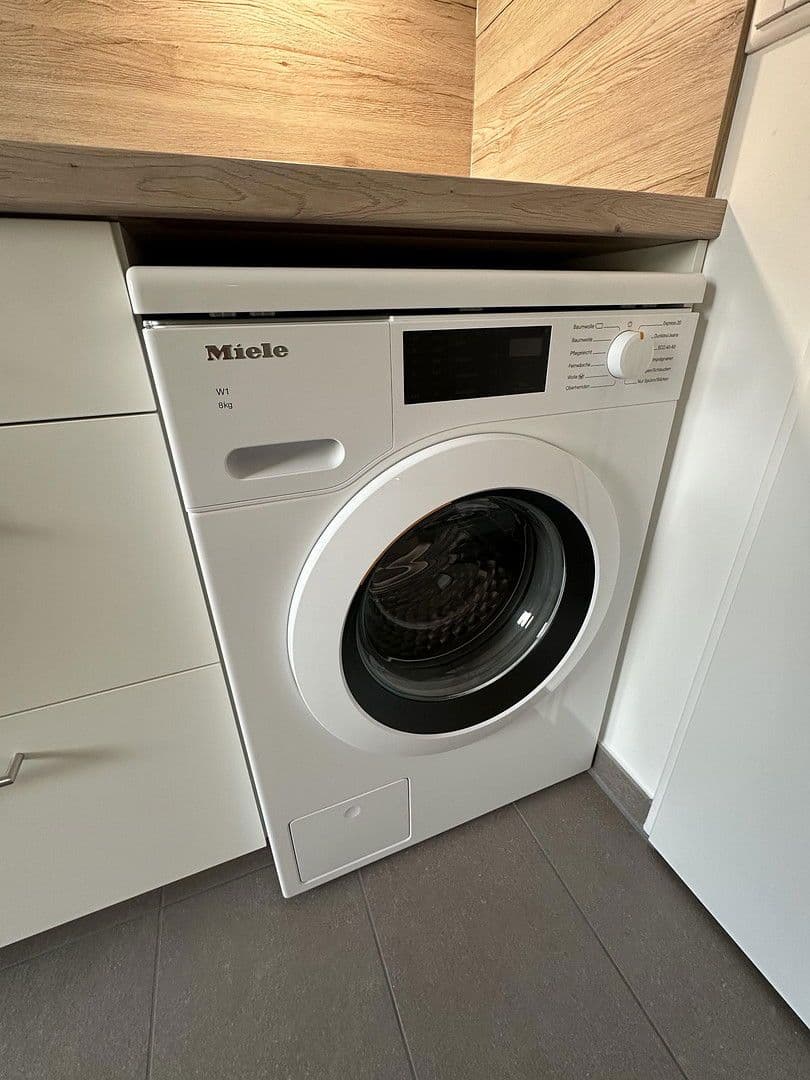 Predaj bytu 2-izbový 58 m², Hannover, Dolné Sasko Predaj bytu 2-izbový 58 m², Hannover, Dolné Sasko