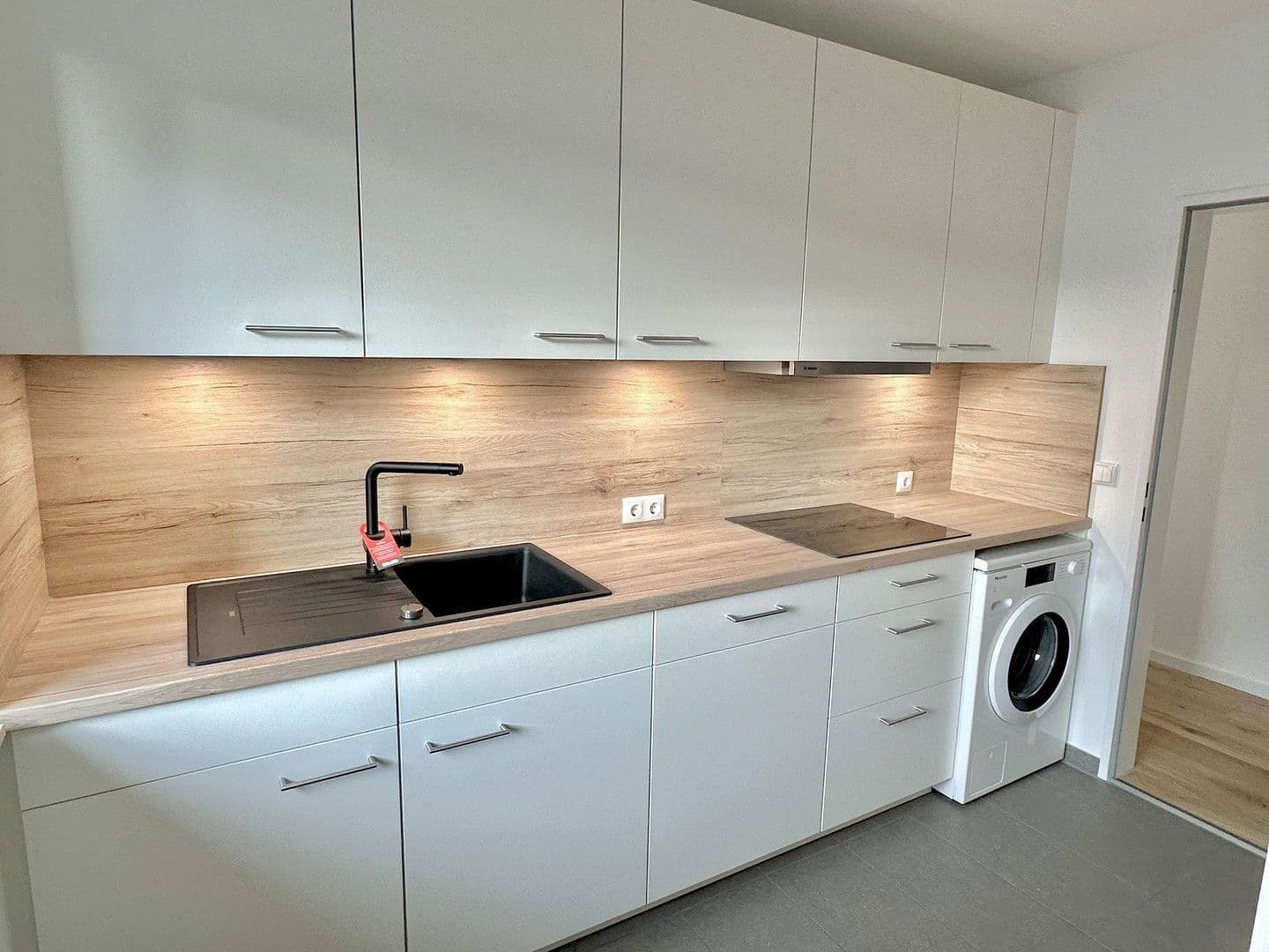 Predaj bytu 2-izbový 58 m², Hannover, Dolné Sasko Predaj bytu 2-izbový 58 m², Hannover, Dolné Sasko