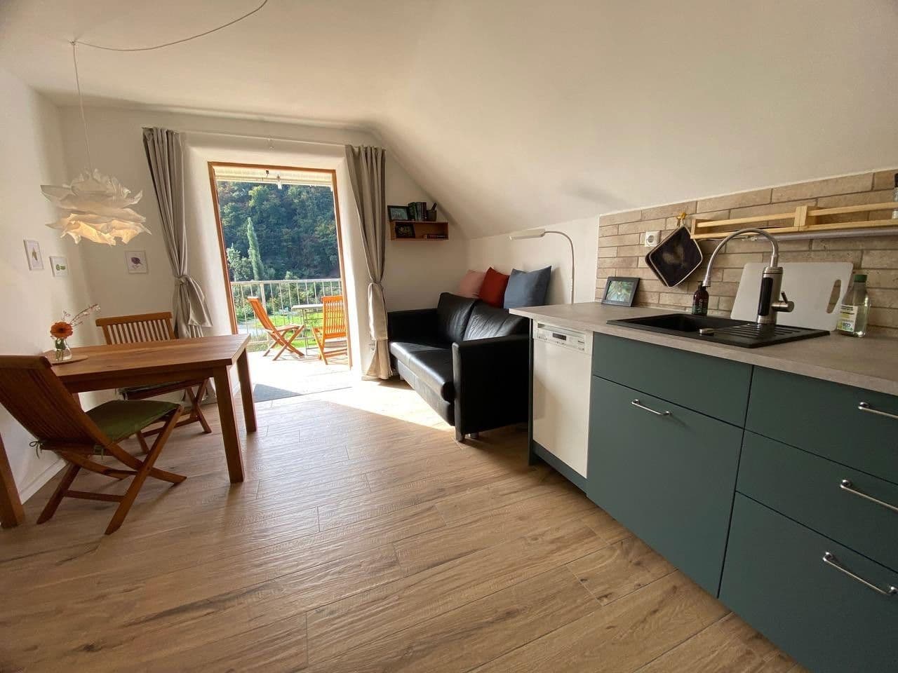 Predaj domu 138 m², pozemek 2.316 m², Weilburg, Hesensko Predaj domu 138 m², pozemek 2.316 m², Weilburg, Hesensko