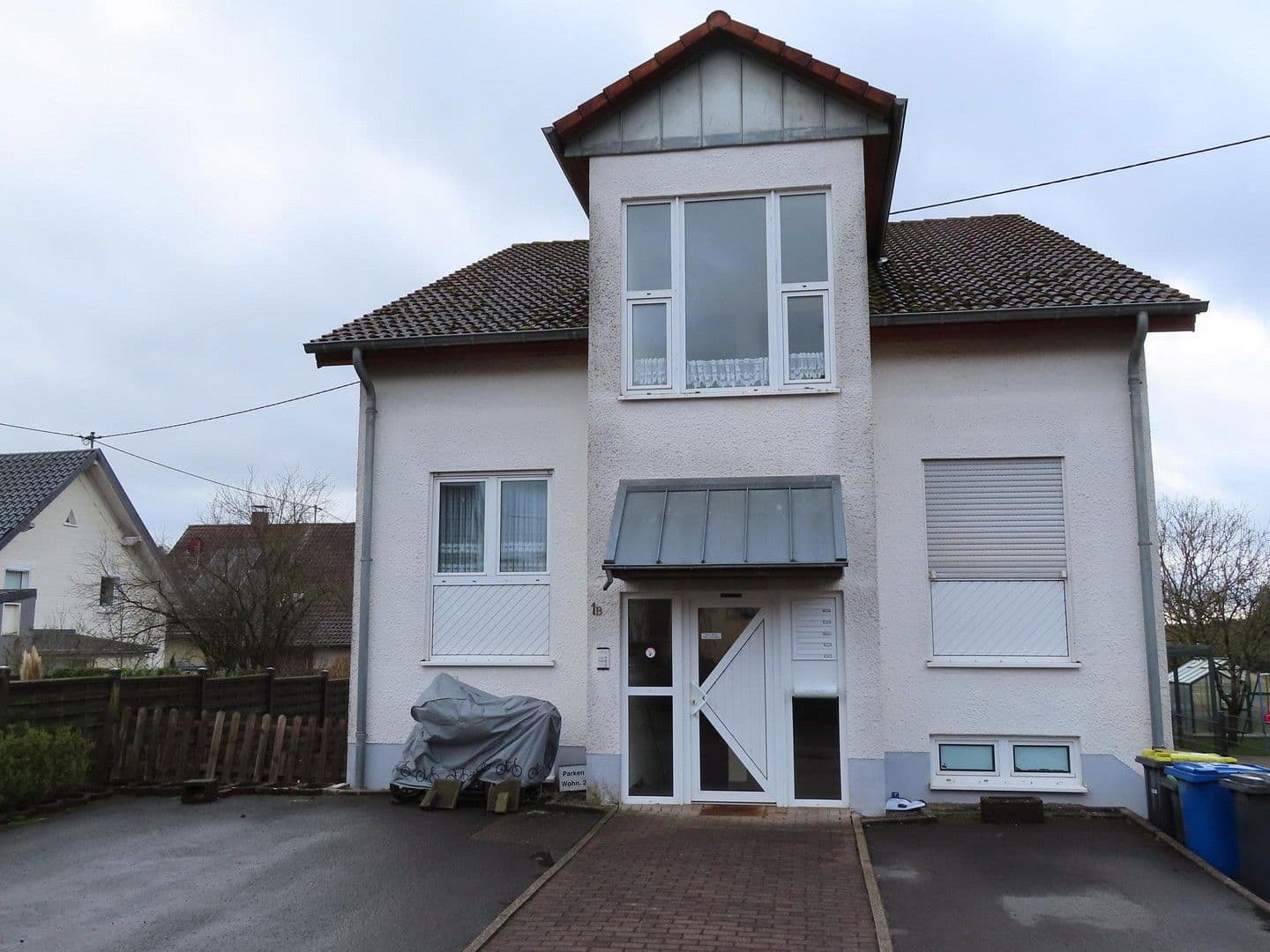 Predaj domu 277 m², pozemek 531 m², Rosenstr. 1b, Losheim am See, Sársko Predaj domu 277 m², pozemek 531 m², Rosenstr. 1b, Losheim am See, Sársko