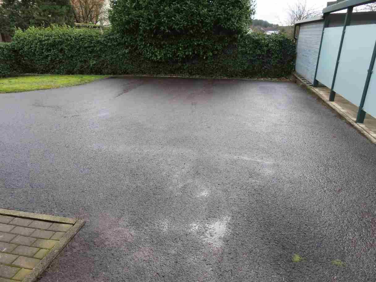 Predaj domu 277 m², pozemek 531 m², Rosenstr. 1b, Losheim am See, Sársko Predaj domu 277 m², pozemek 531 m², Rosenstr. 1b, Losheim am See, Sársko