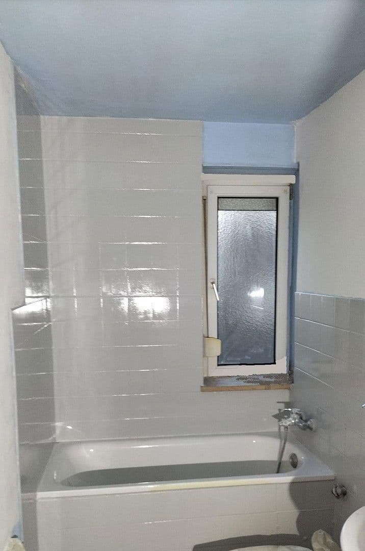 Prenájom bytu 2-izbový 49 m², Ulrichstr. 8, Vöhringen, Bavorsko Prenájom bytu 2-izbový 49 m², Ulrichstr. 8, Vöhringen, Bavorsko