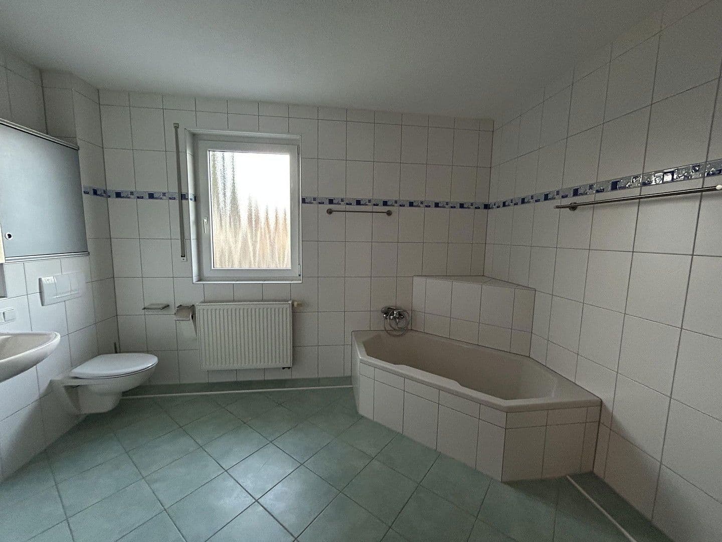 Predaj domu 118 m², pozemek 277 m², Mühlhausen, Bádensko-Wurttembersko Predaj domu 118 m², pozemek 277 m², Mühlhausen, Bádensko-Wurttembersko
