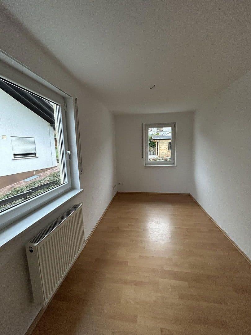 Predaj domu 118 m², pozemek 277 m², Mühlhausen, Bádensko-Wurttembersko Predaj domu 118 m², pozemek 277 m², Mühlhausen, Bádensko-Wurttembersko