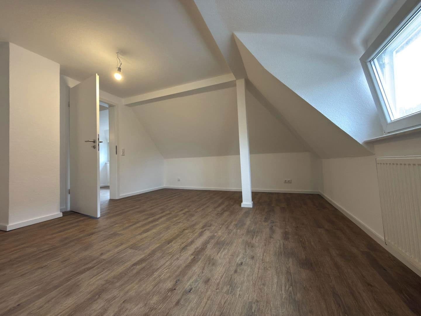Prenájom bytu 2-izbový 57 m², Wetzlar, Hesensko Prenájom bytu 2-izbový 57 m², Wetzlar, Hesensko