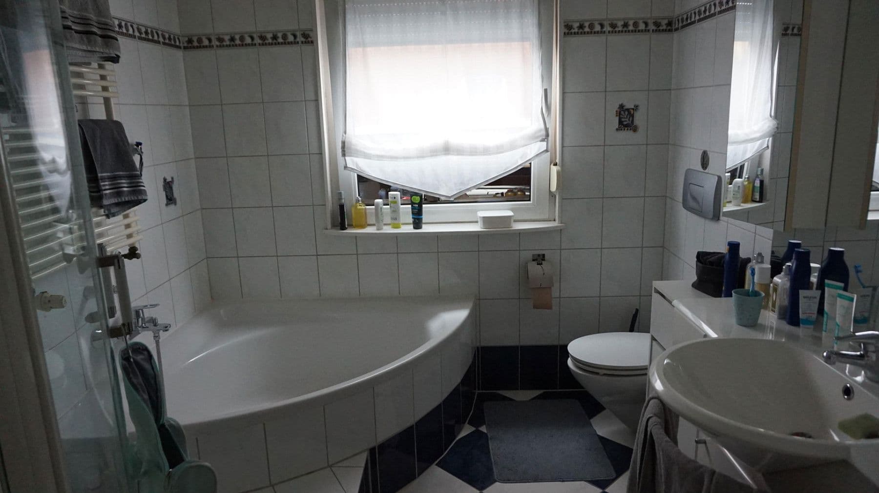 Predaj domu 154 m², pozemek 585 m², Hamburg, Hamburg Predaj domu 154 m², pozemek 585 m², Hamburg, Hamburg