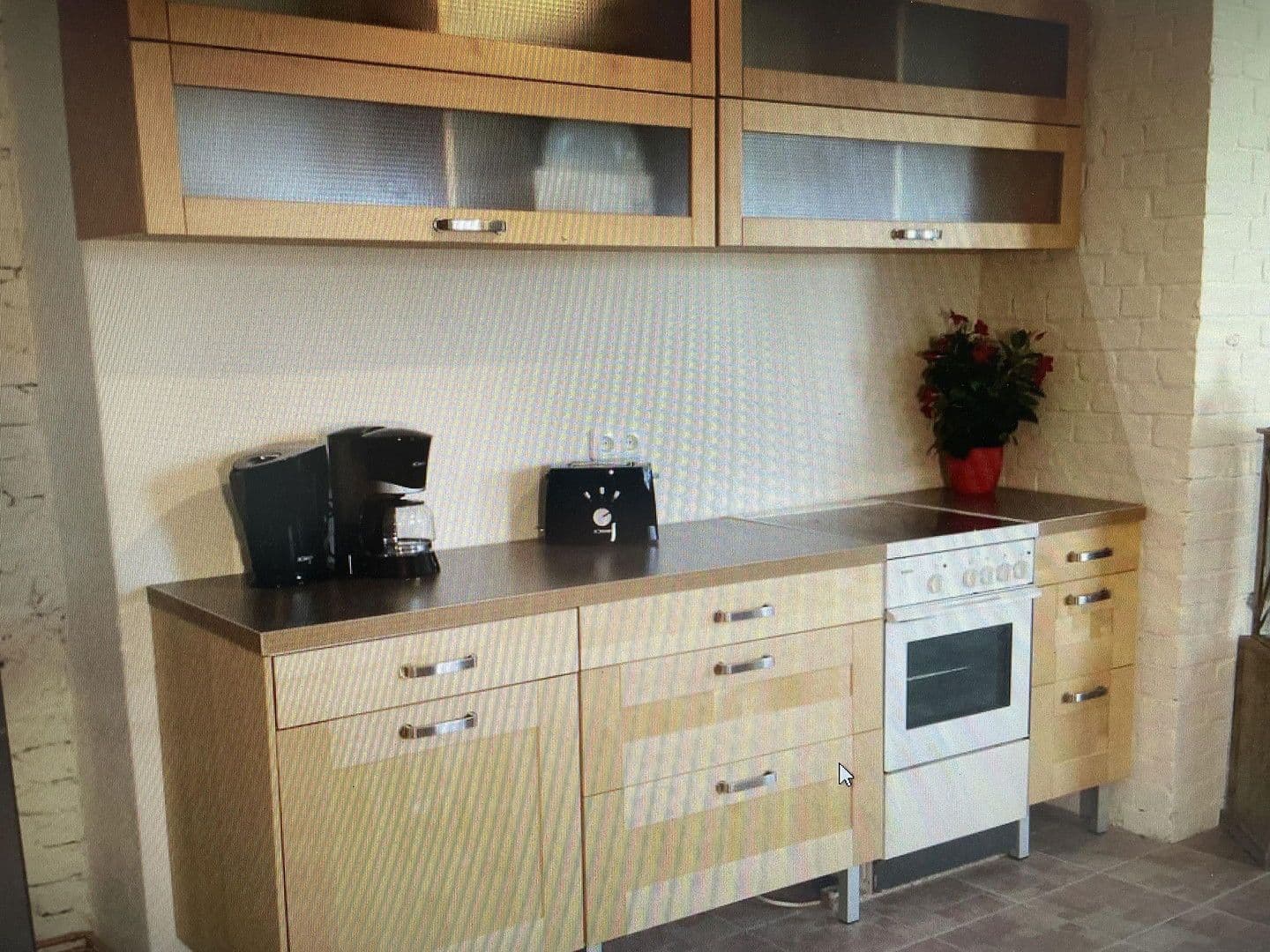 Prenájom bytu 1-izbový 12 m², Berlin, Berlín Prenájom bytu 1-izbový 12 m², Berlin, Berlín