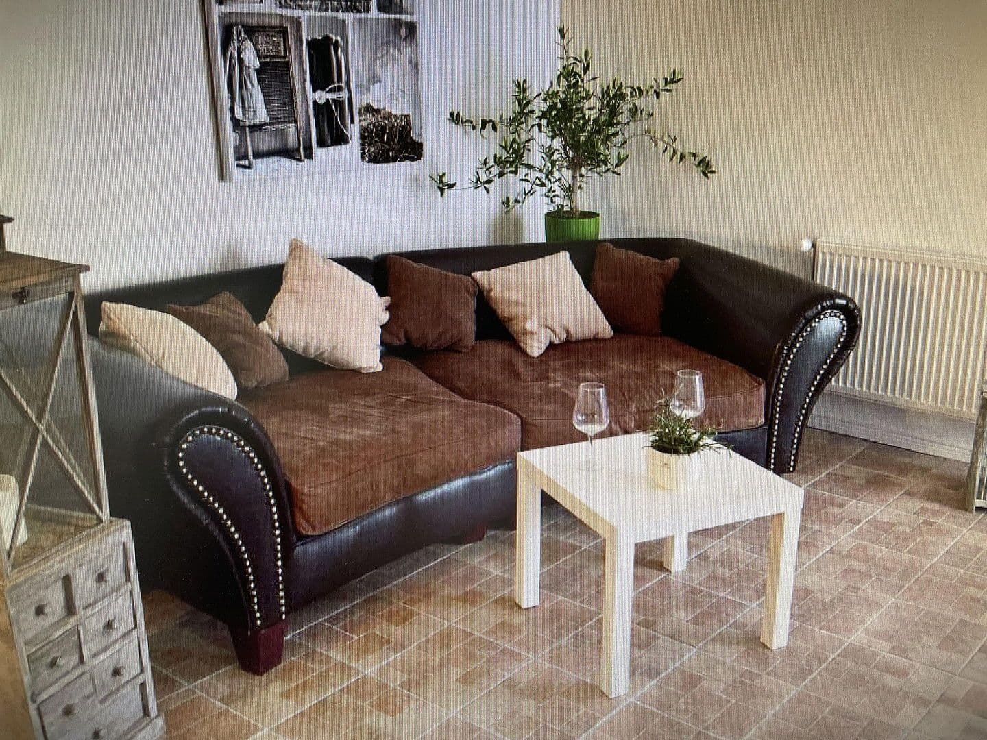 Prenájom bytu 1-izbový 12 m², Berlin, Berlín Prenájom bytu 1-izbový 12 m², Berlin, Berlín