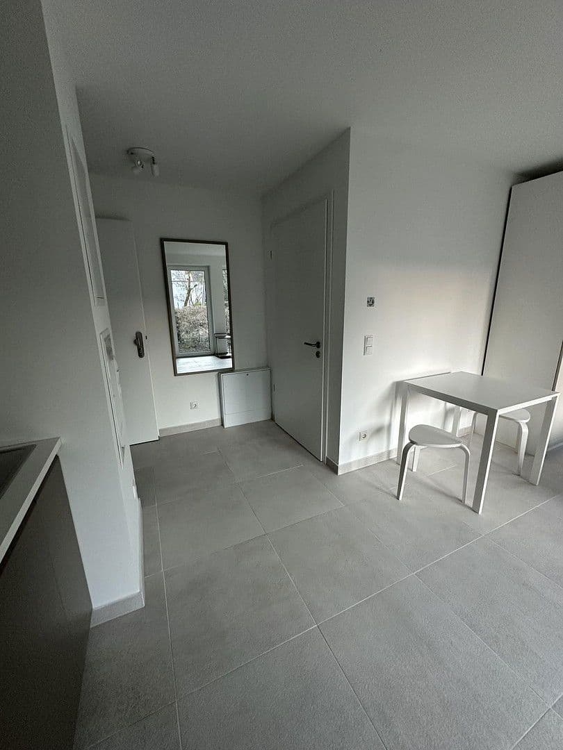 Prenájom bytu 1-izbový 30 m², Hundert-Morgen-Str. 2B, Kelsterbach, Hesensko Prenájom bytu 1-izbový 30 m², Hundert-Morgen-Str. 2B, Kelsterbach, Hesensko