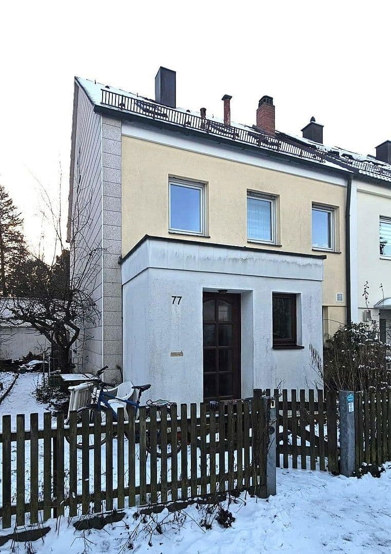 Predaj domu 114 m², pozemek 334 m², Nürnberg, Bavorsko Predaj domu 114 m², pozemek 334 m², Nürnberg, Bavorsko