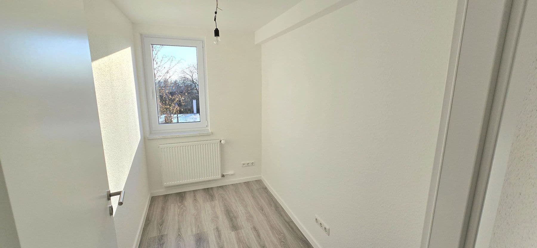 Prenájom bytu 4-izbový 90 m², Schöningen, Dolné Sasko Prenájom bytu 4-izbový 90 m², Schöningen, Dolné Sasko