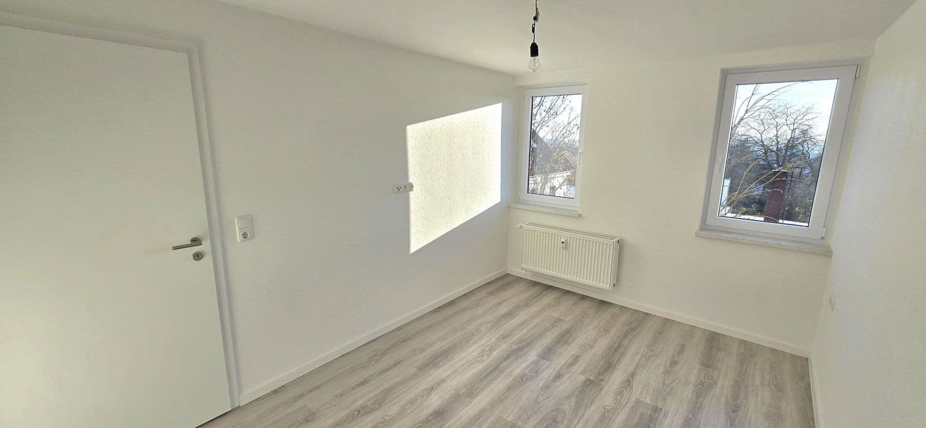 Prenájom bytu 4-izbový 90 m², Schöningen, Dolné Sasko Prenájom bytu 4-izbový 90 m², Schöningen, Dolné Sasko