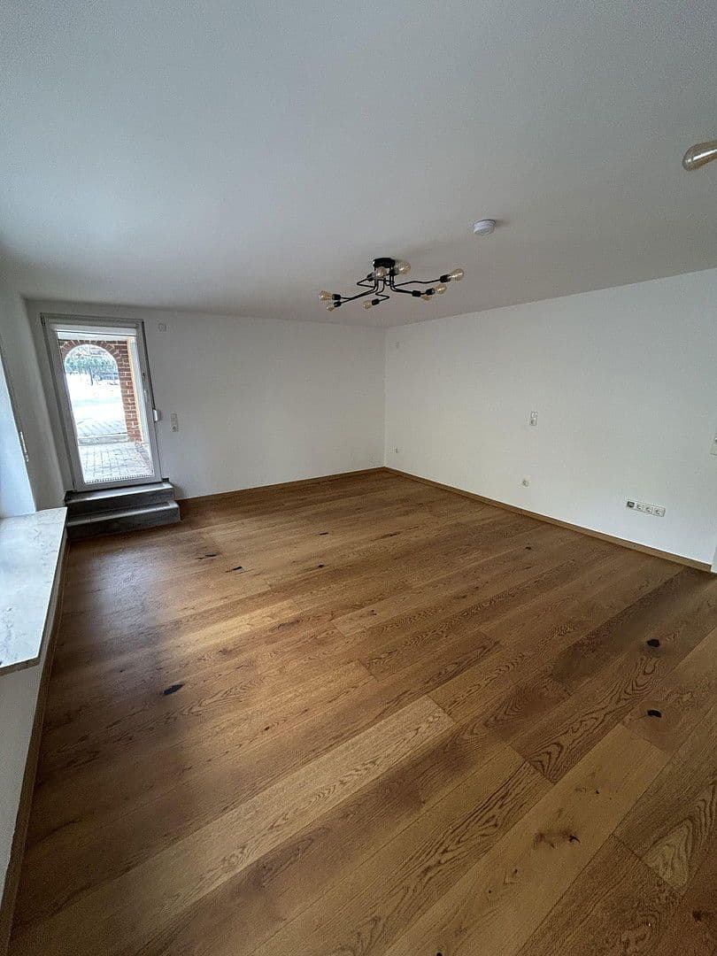 Predaj bytu 2-izbový 80 m², Mimmingerstr. 5, Hengersberg, Bavorsko Predaj bytu 2-izbový 80 m², Mimmingerstr. 5, Hengersberg, Bavorsko