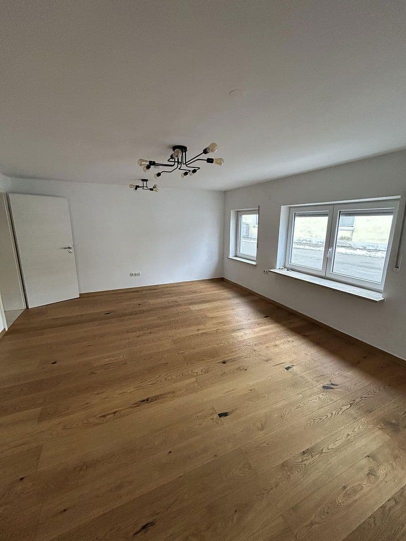 Predaj bytu 2-izbový 80 m², Mimmingerstr. 5, Hengersberg, Bavorsko Predaj bytu 2-izbový 80 m², Mimmingerstr. 5, Hengersberg, Bavorsko