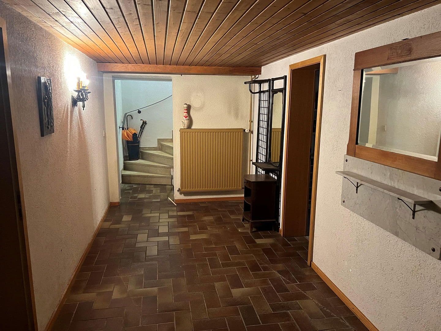 Predaj domu 116 m², pozemek 1.200 m², Hanau, Hesensko Predaj domu 116 m², pozemek 1.200 m², Hanau, Hesensko