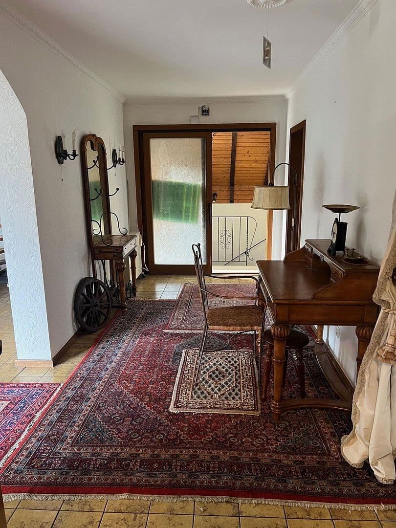 Predaj domu 116 m², pozemek 1.200 m², Hanau, Hesensko Predaj domu 116 m², pozemek 1.200 m², Hanau, Hesensko