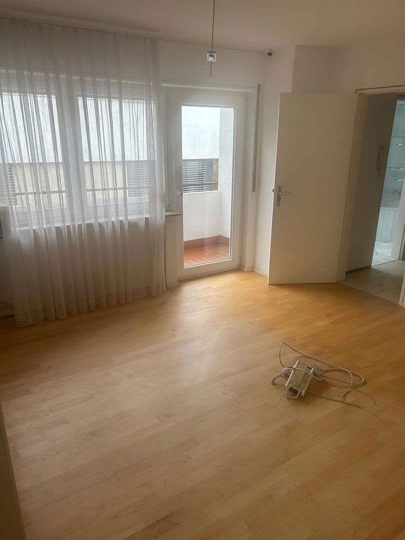 Predaj domu 126 m², pozemek 300 m², Heilbronn, Bádensko-Wurttembersko Predaj domu 126 m², pozemek 300 m², Heilbronn, Bádensko-Wurttembersko