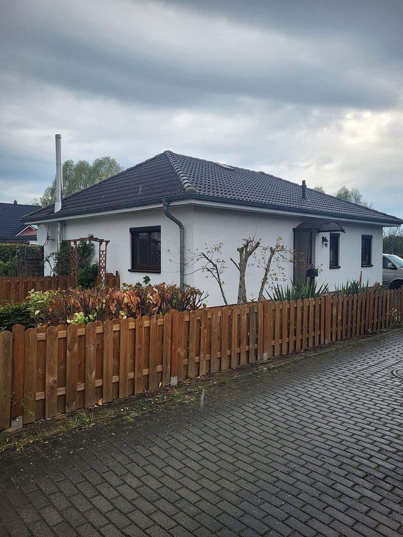 Predaj domu 85 m², pozemek 528 m², Stralsund, Meklenbursko-Predpomoransko Predaj domu 85 m², pozemek 528 m², Stralsund, Meklenbursko-Predpomoransko