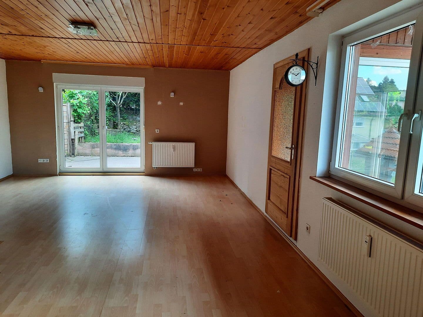 Prenájom domu 124 m², pozemek 320 m², Wilhermsdorf, Bavorsko Prenájom domu 124 m², pozemek 320 m², Wilhermsdorf, Bavorsko