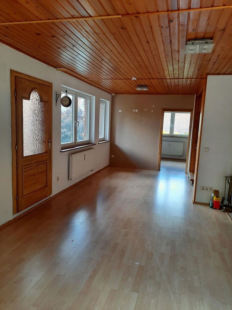 Prenájom domu 124 m², pozemek 320 m², Wilhermsdorf, Bavorsko Prenájom domu 124 m², pozemek 320 m², Wilhermsdorf, Bavorsko