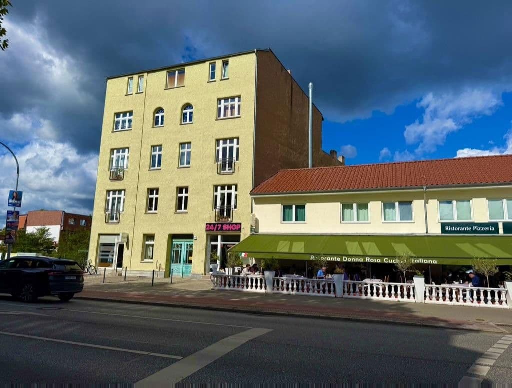 Predaj domu 825 m², pozemek 965 m², Oranienburg, Brandenbursko Predaj domu 825 m², pozemek 965 m², Oranienburg, Brandenbursko