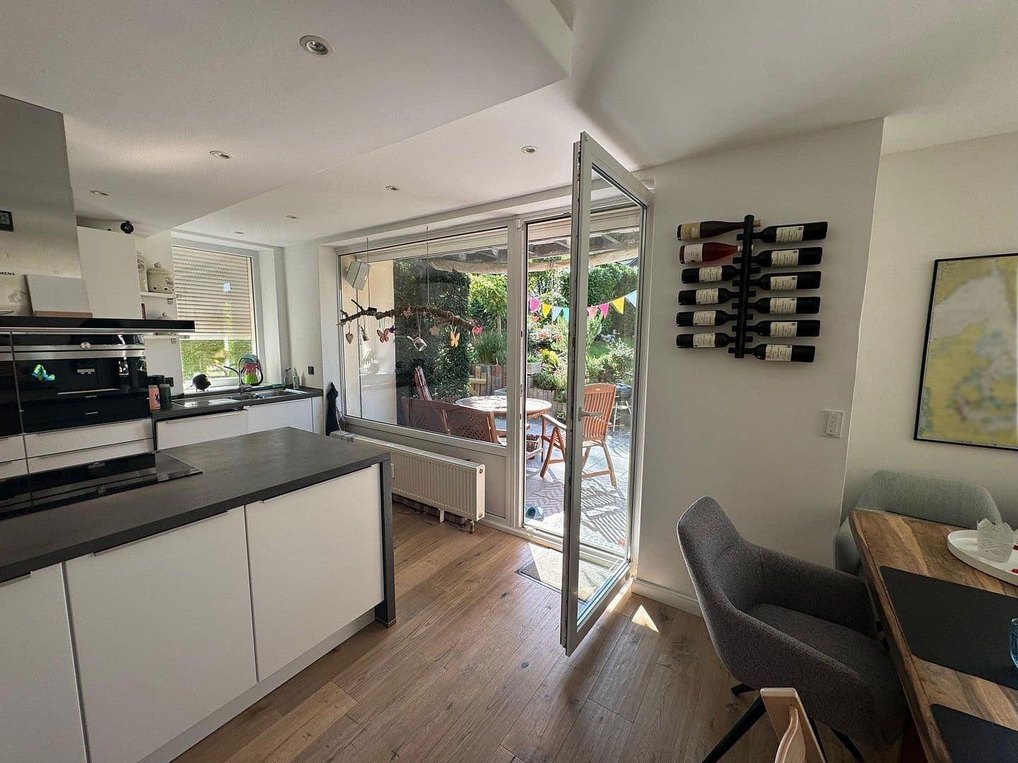 Predaj bytu 4-izbový 100 m², Hamburg, Hamburg Predaj bytu 4-izbový 100 m², Hamburg, Hamburg