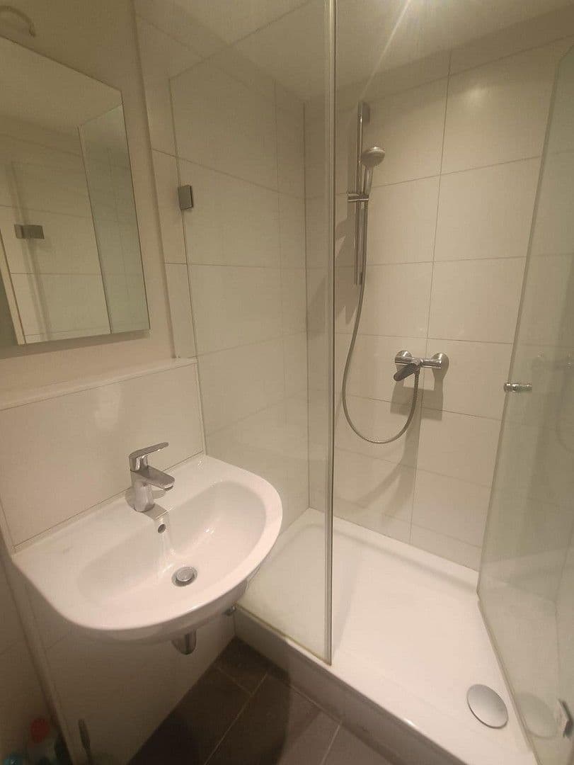 Prenájom bytu 1-izbový 20 m², Kesselgasse 1, Bonn, Severné Porýnie - Westfálsko Prenájom bytu 1-izbový 20 m², Kesselgasse 1, Bonn, Severné Porýnie - Westfálsko