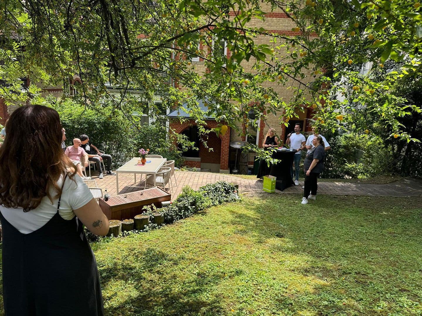 Prenájom kancelárie 21 m², Stuttgart, Bádensko-Wurttembersko Prenájom kancelárie 21 m², Stuttgart, Bádensko-Wurttembersko