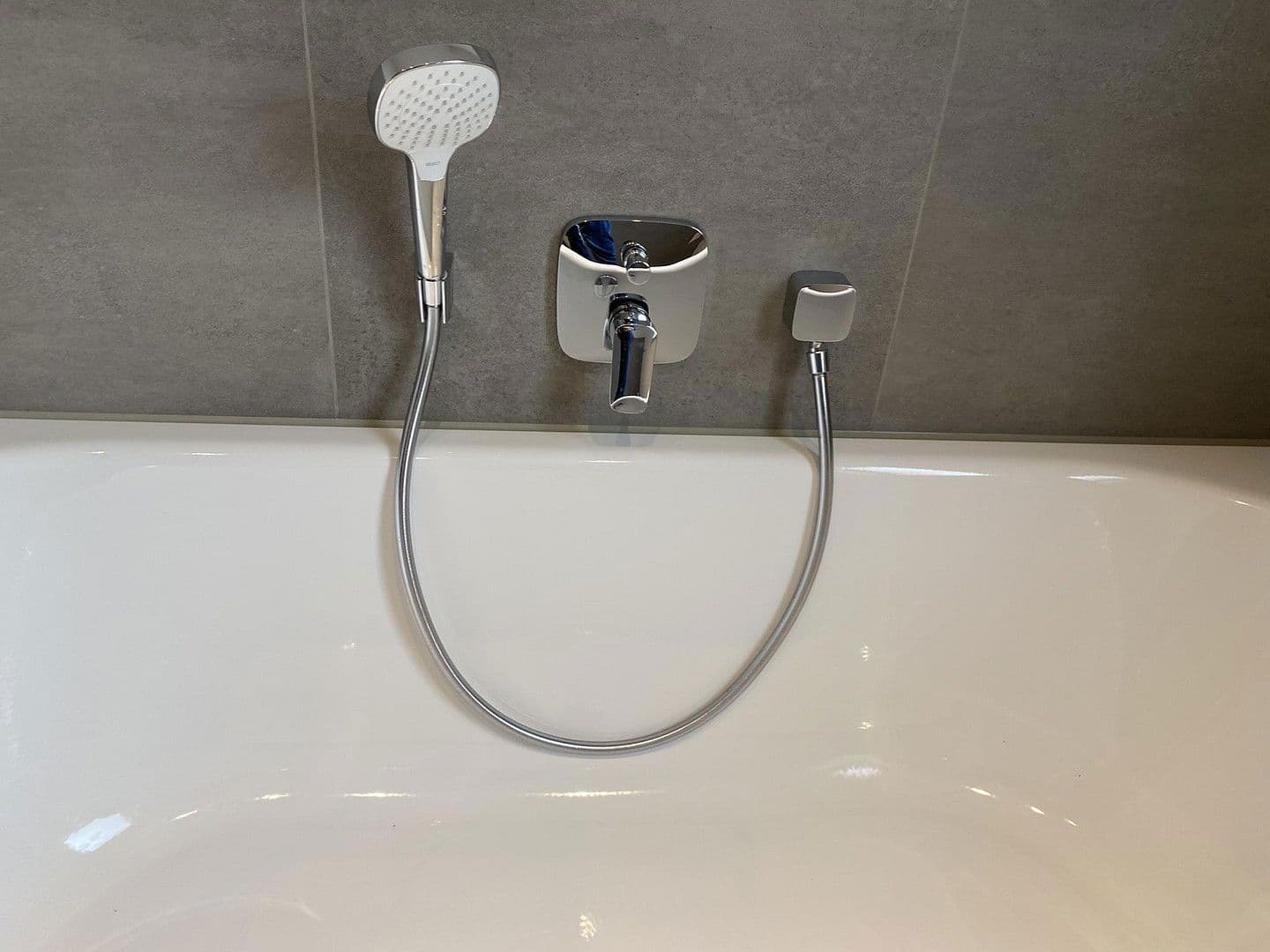 Prenájom bytu 3-izbový 100 m², Friedrich-Engels-Damm 83, Bad Saarow, Brandenbursko Prenájom bytu 3-izbový 100 m², Friedrich-Engels-Damm 83, Bad Saarow, Brandenbursko