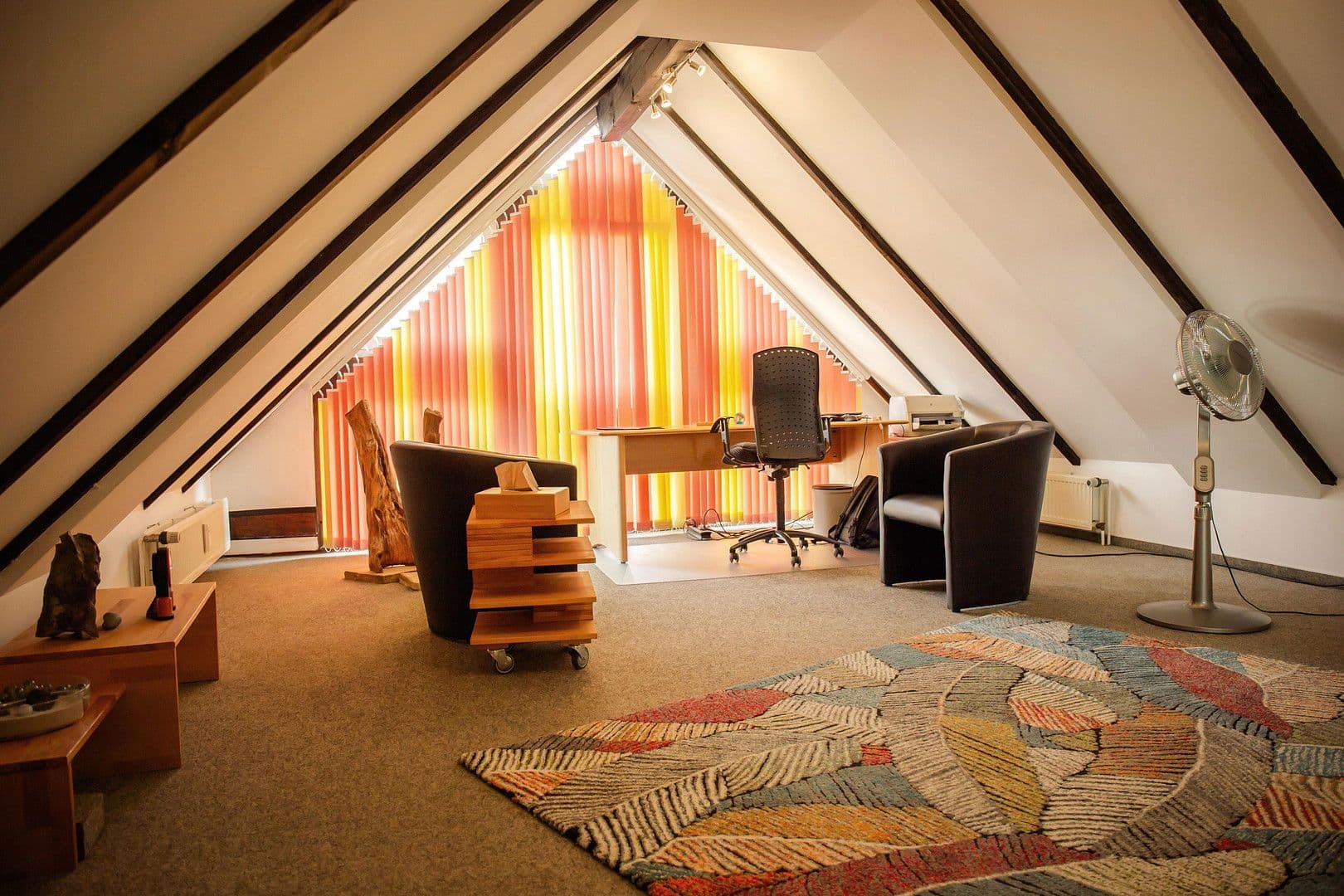 Prenájom kancelárie 112 m², Amtsstrasse 6, Wolfsburg Vorsfelde, Dolné Sasko Prenájom kancelárie 112 m², Amtsstrasse 6, Wolfsburg Vorsfelde, Dolné Sasko