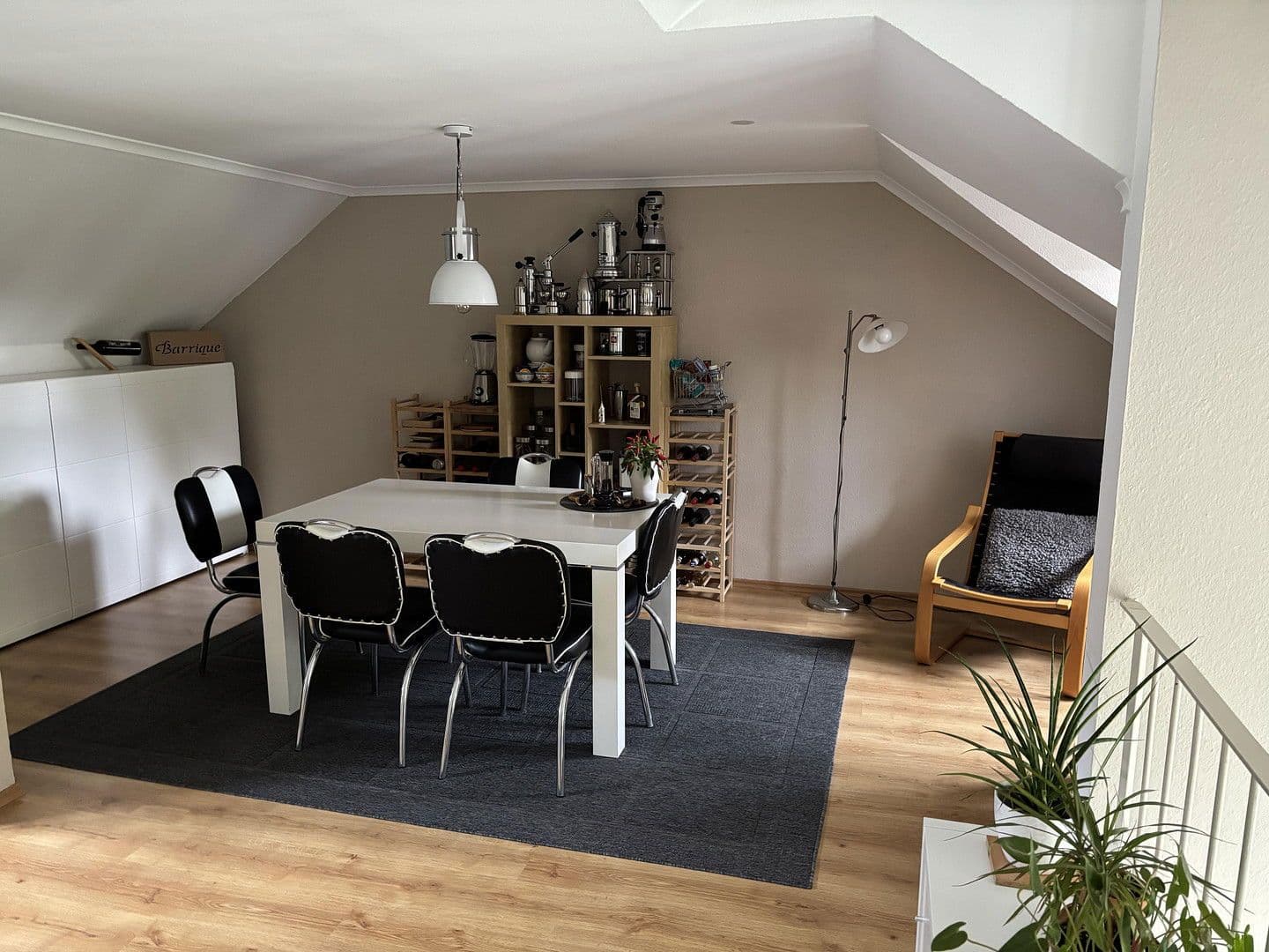 Predaj bytu 2-izbový 87 m², Ernst-Moritz-Arndt-Straße, Kronberg im Taunus, Hesensko Predaj bytu 2-izbový 87 m², Ernst-Moritz-Arndt-Straße, Kronberg im Taunus, Hesensko