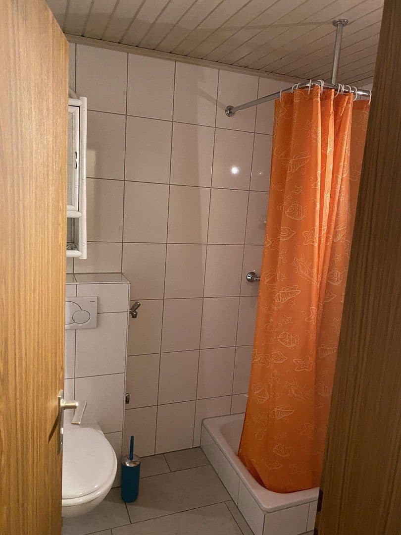 Prenájom bytu 30 m², Buchenweg 45, Würzburg, Bavorsko Prenájom bytu 30 m², Buchenweg 45, Würzburg, Bavorsko