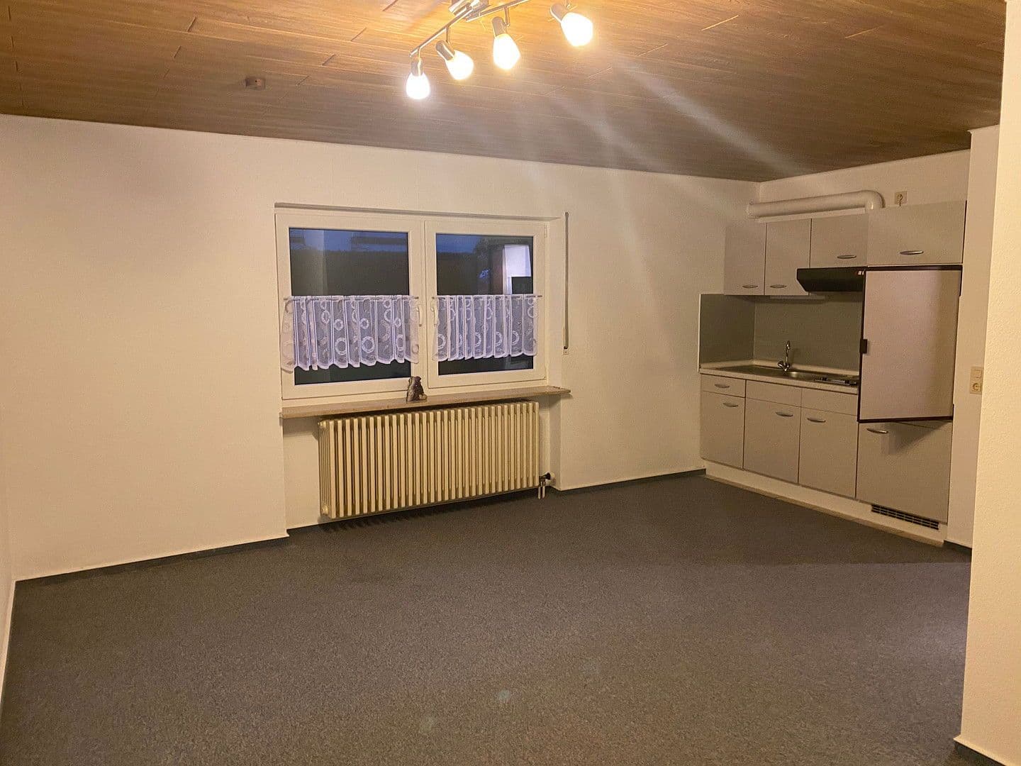 Prenájom bytu 30 m², Buchenweg 45, Würzburg, Bavorsko Prenájom bytu 30 m², Buchenweg 45, Würzburg, Bavorsko