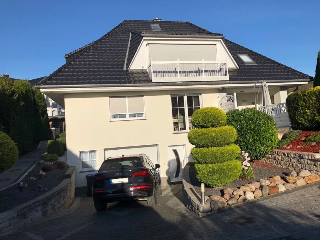 Prenájom domu 220 m², pozemek 700 m², Einbeck, Dolné Sasko Prenájom domu 220 m², pozemek 700 m², Einbeck, Dolné Sasko